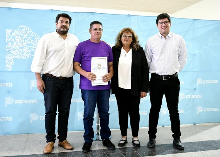 Entrega de escrituras en Villarino