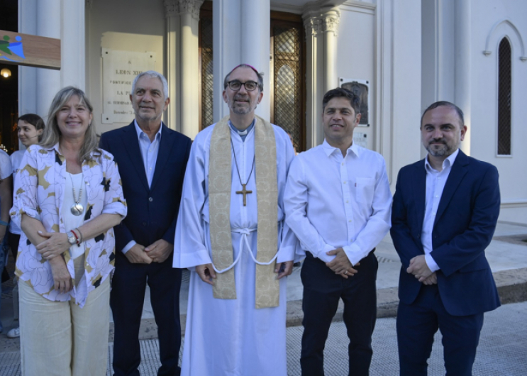 Kicillof participó de la asunción del nuevo arzobispo de La Plata