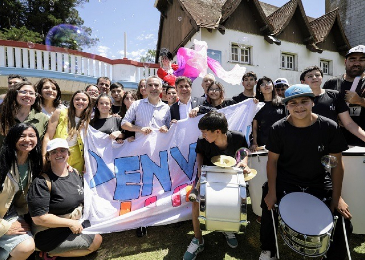 Kicillof participó del encuentro anual de jóvenes del programa Envión