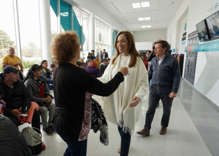 Vidal estuvo hoy en el municipio bonaerense de San Miguel donde visitó el Hospital Santa María.