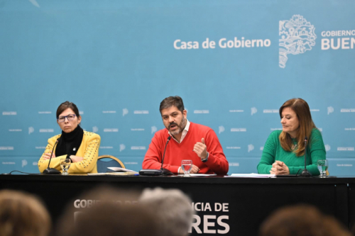 Conferencia Bianco, Díaz y Batakis.