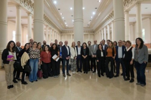 REUNIÓN