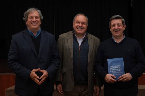 Se presentó el nuevo libro de Gustavo Saltiel