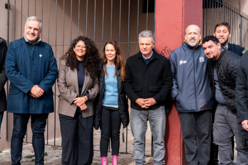 Barrios y Pulti firmaron convenios para mejorar 20 instituciones educativas