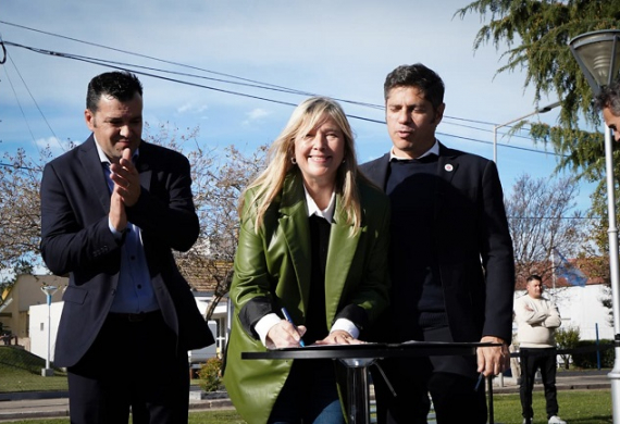 Kicillof y Alvarez Rodríguez firmaron un convenio para planificar el desarrollo de Guaminí