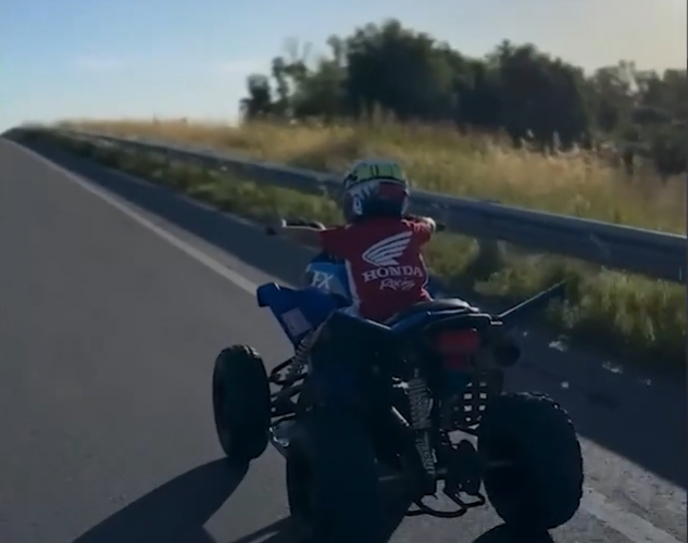 La conducta deliberada del padre puso en riesgo la vida del niño y de terceros.