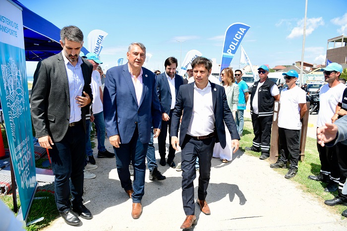 El Ministro D'Onofrio junto a Axel Kicillof y el Intendente Ianantuony.