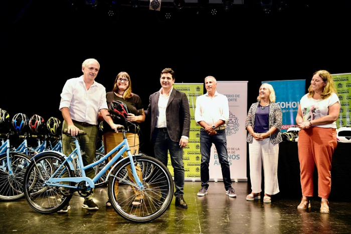 Marinucci y Gastón encabezaron el acto en el Museo Pampeano.